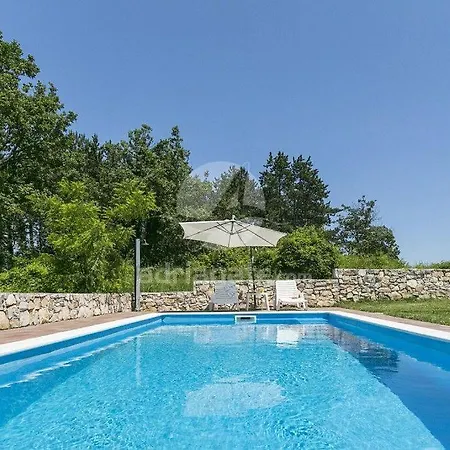 Casa Corina * VeliGolji