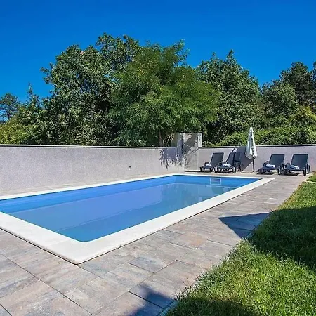 Casa Corina * VeliGolji