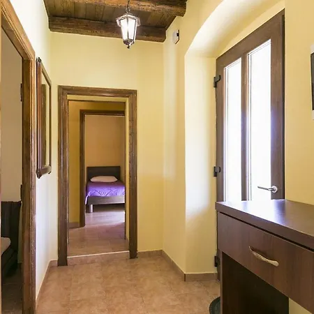 Dom wakacyjny Casa Corina *