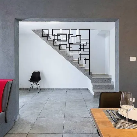 Casa Corina VeliGolji